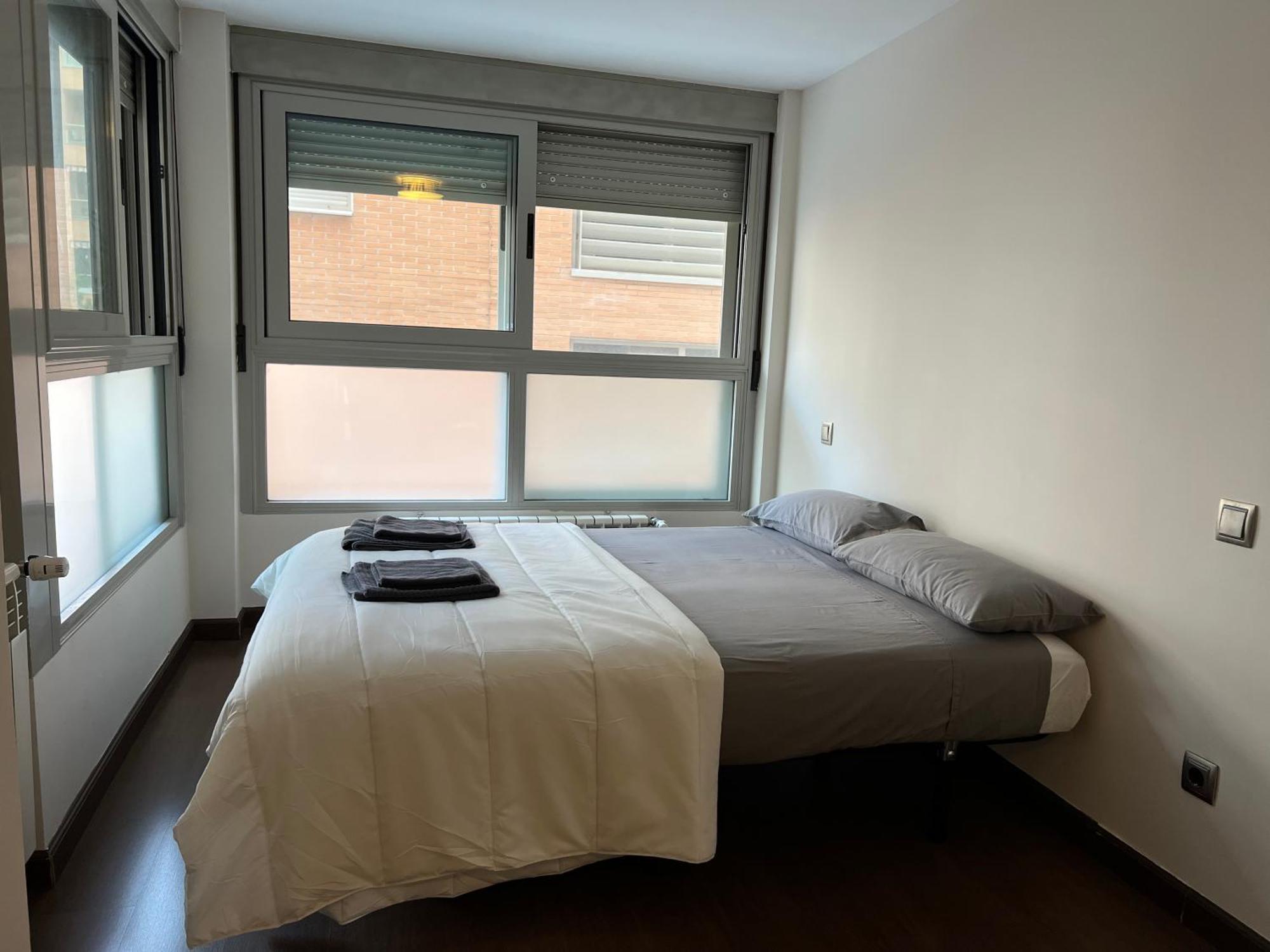 Impresionante Apartamento De 4 Dormitorios 3 Banos Y 2 Plazas De Garaje Мадрид Екстер'єр фото